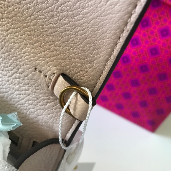 Tory Burch - Picture 4 of 7