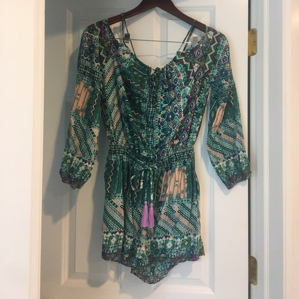 Off the shoulder printed romper