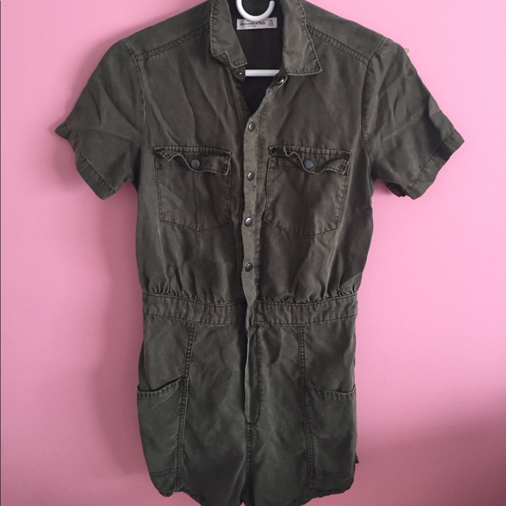 Army green romper