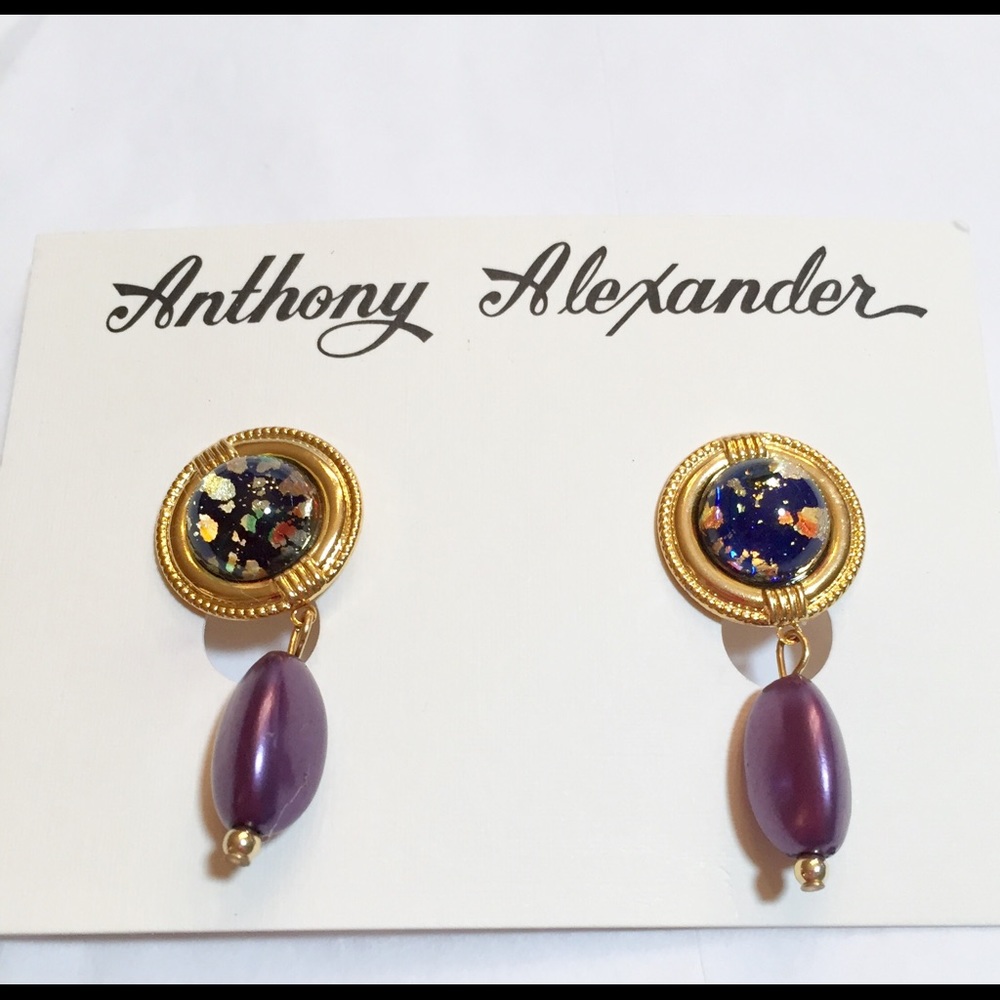 Anthony Alexander Gold Dropped Costume Earrings!