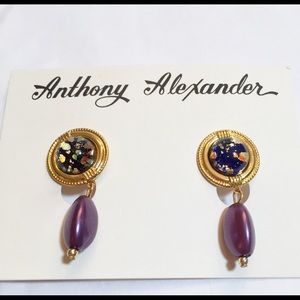 Anthony Alexander Gold Dropped Costume Earrings!