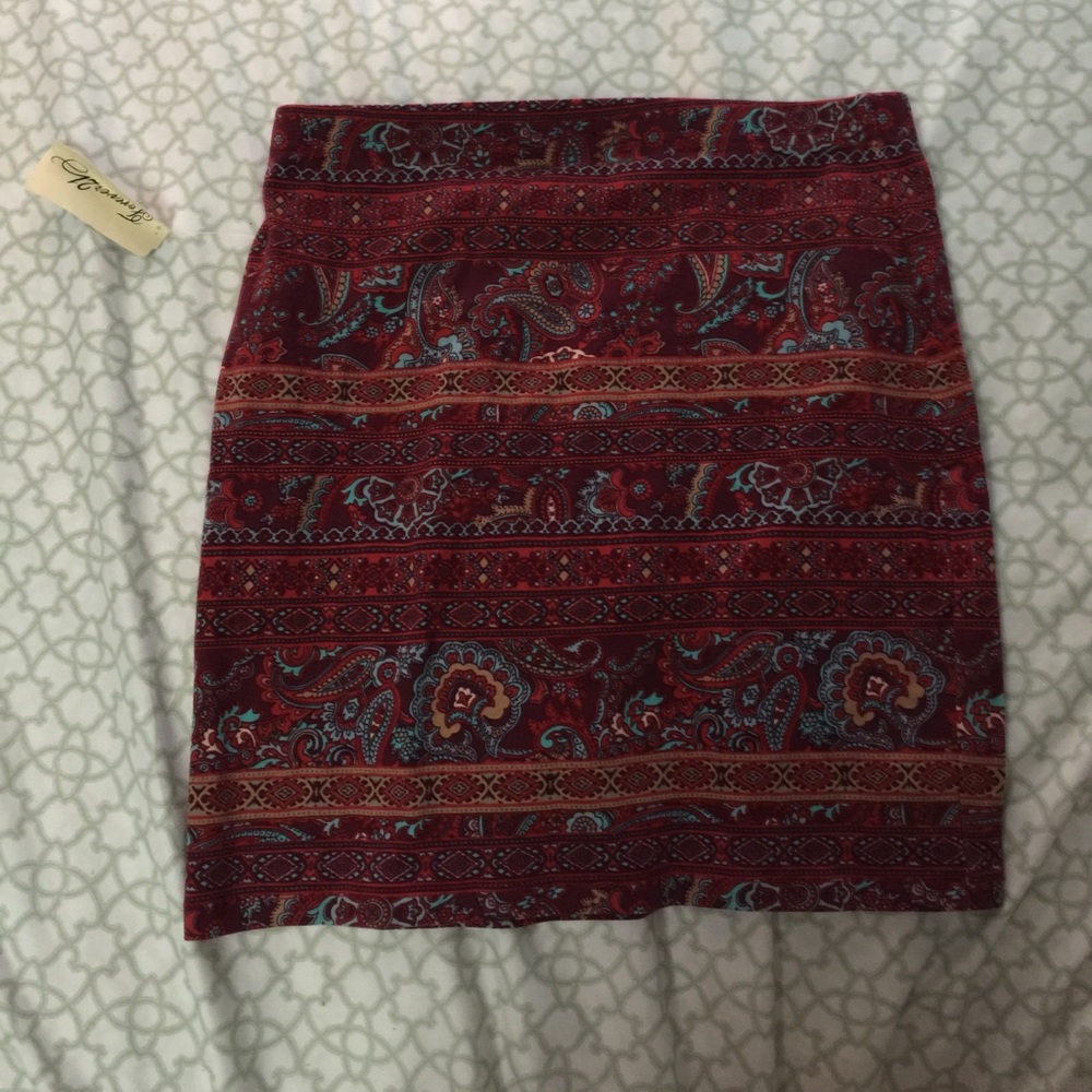 Pattern skirt