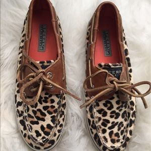 Women's cheetah print Sperry's.