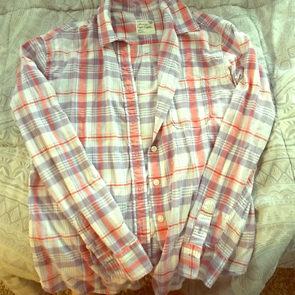 American eagle button up