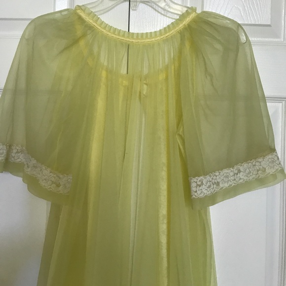 tosca vintage light yellow toska set from olga tosca vintage light yellow toska set from olga