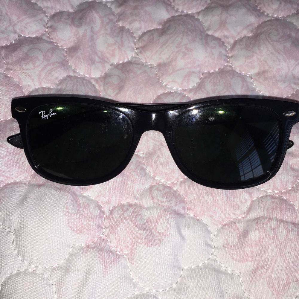 Kids RayBan sunglasses for boys and girls
