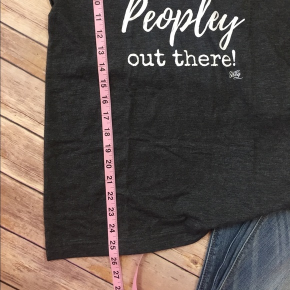 Size small too Peopley out there Tee - Picture 3 of 5