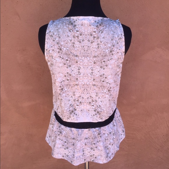 🔻| BCBG Generation | Lace Detailed Splatter Tank - Picture 2 of 8