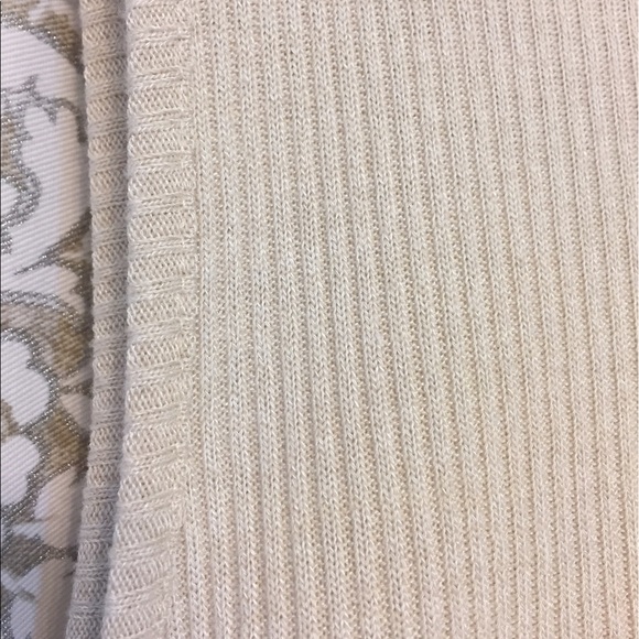 Ribbed Tank Top - Picture 3 of 4