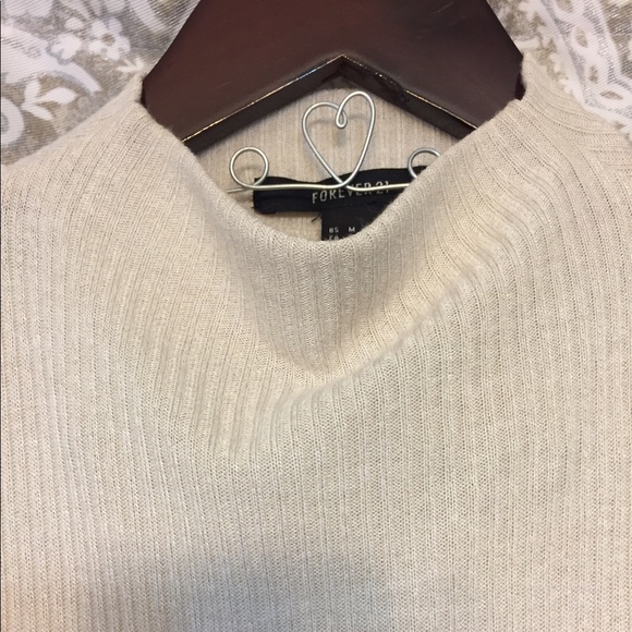 Ribbed Tank Top - Picture 4 of 4