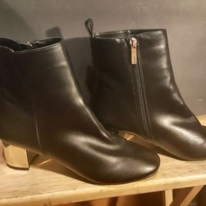 Ankle boots