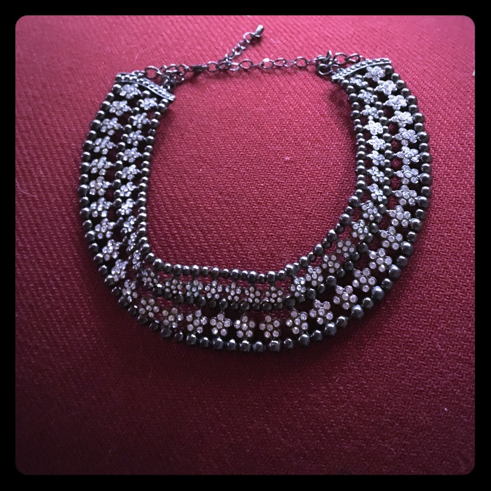 Flower studded necklace