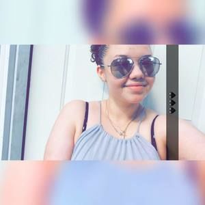 Meet your Posher, Cammie