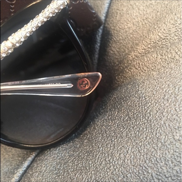 Gucci - Picture 3 of 8