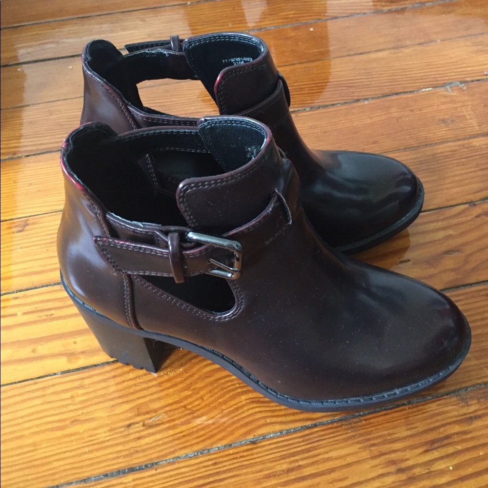 Zara Burgundy Cut Out Booties