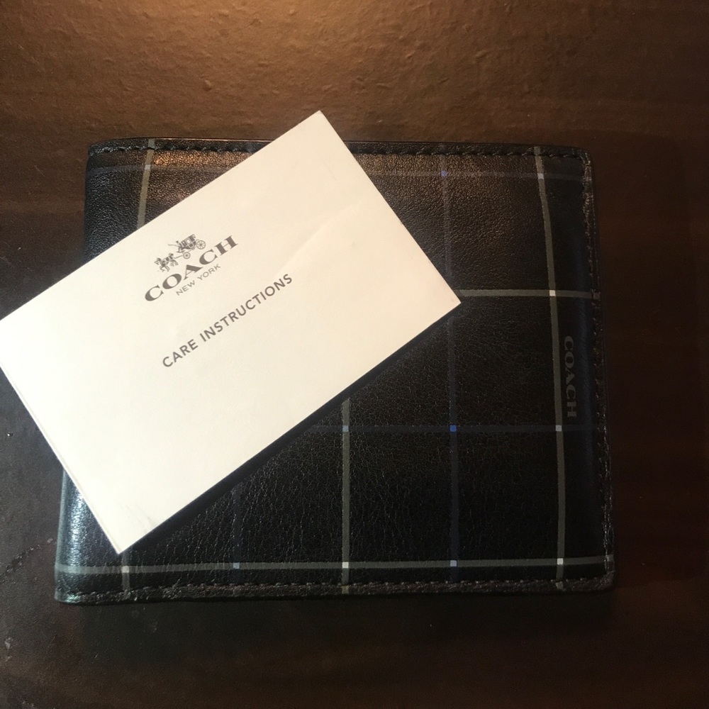 🔻SALE🔻MENS COACH WALLET!