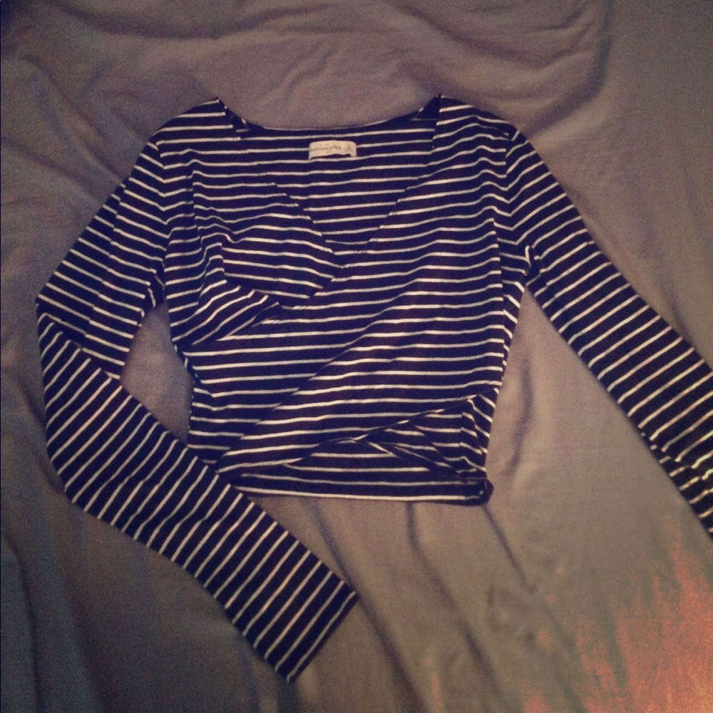 A&F Navy and white striped crop top