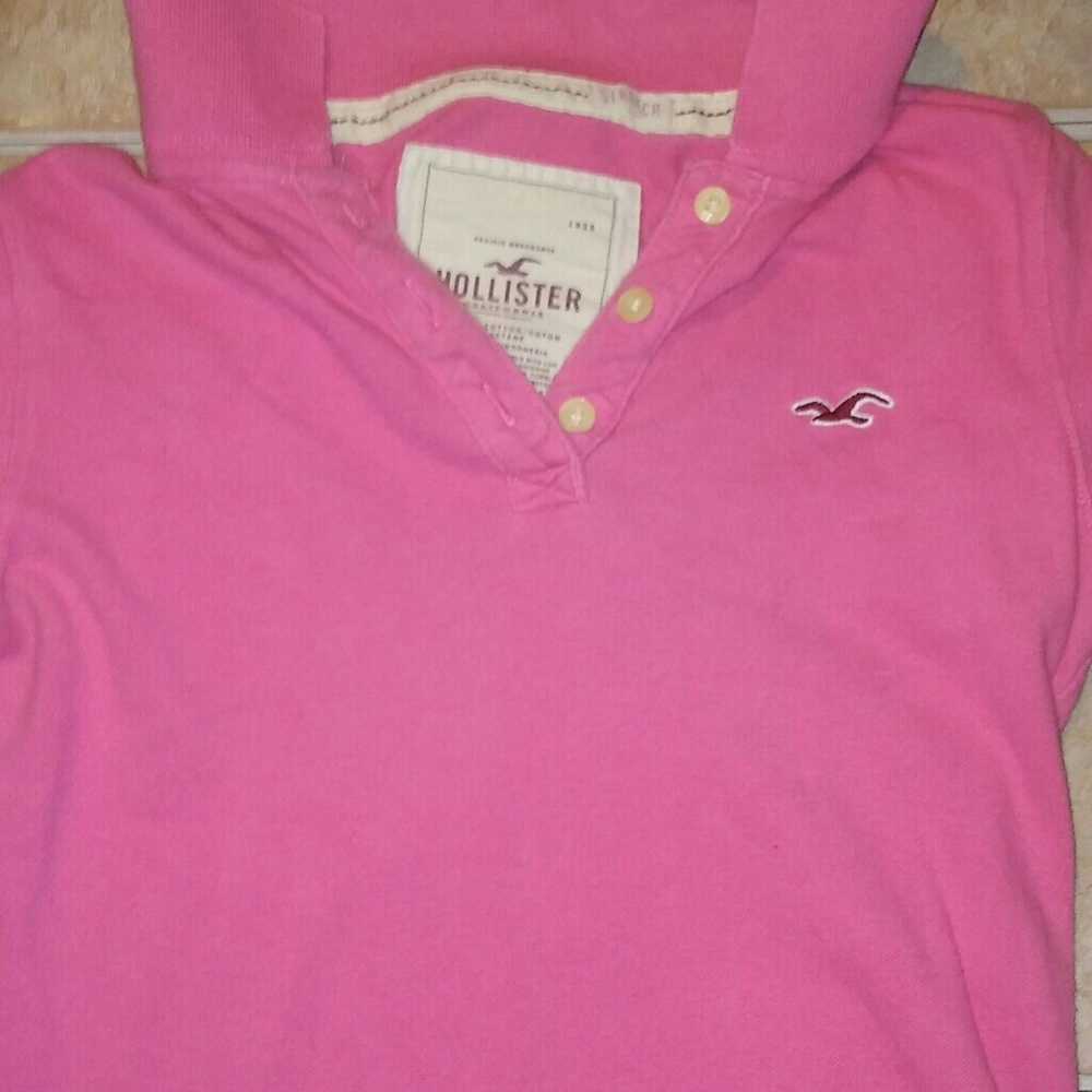 Hollister shirt with collar size m