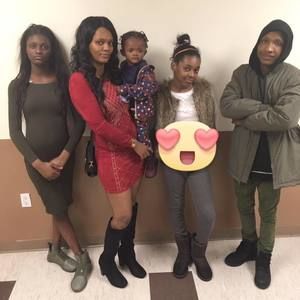 Meet your Posher, Sharell