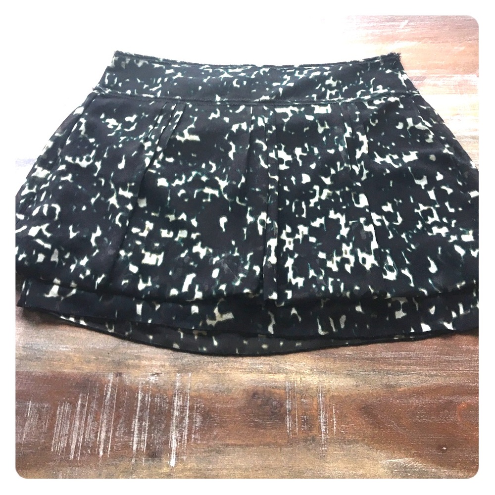 Chiffon mini skirt by GAP!