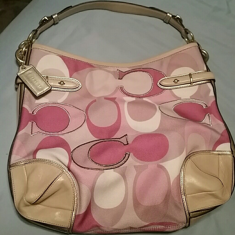 Coach shoulder bag