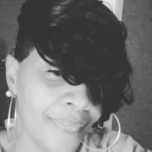 Meet your Posher, Pamela