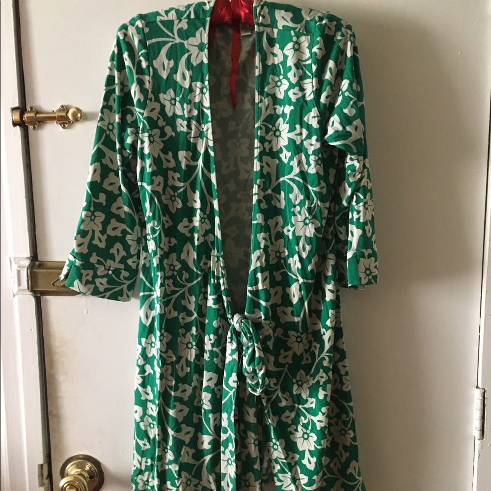 DVF silk wrap dress green/white