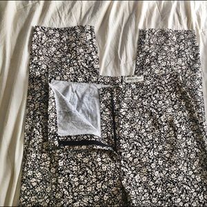 High waisted lightweight floral pants