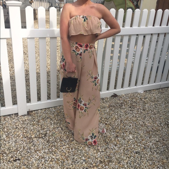 Last ✨New Anna Nude 2 PC Floral Pant Set - Picture 8 of 8