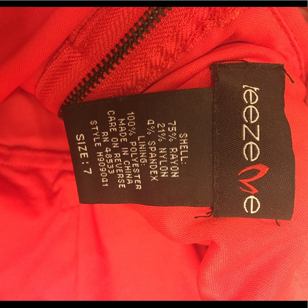 Red Dress ‼️ - Picture 4 of 4