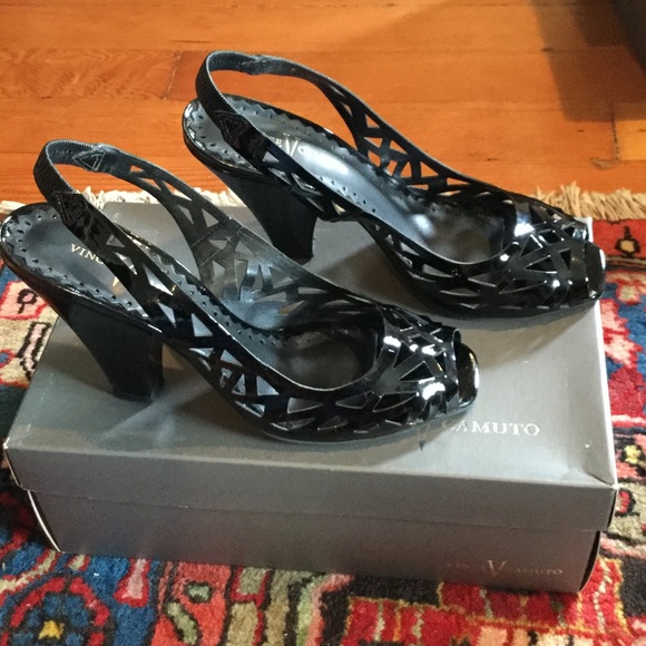 Patent leather Vince V Camuto heels - Picture 2 of 4