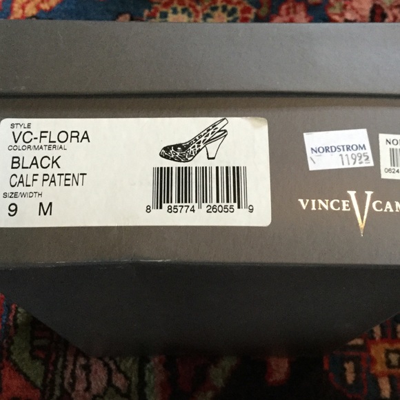 Patent leather Vince V Camuto heels - Picture 3 of 4