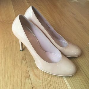 ✨Stuart Weitzman Nude Pumps✨ PRICE CUT
