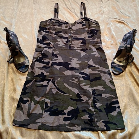 Camouflage Summer Dresd - Picture 1 of 4