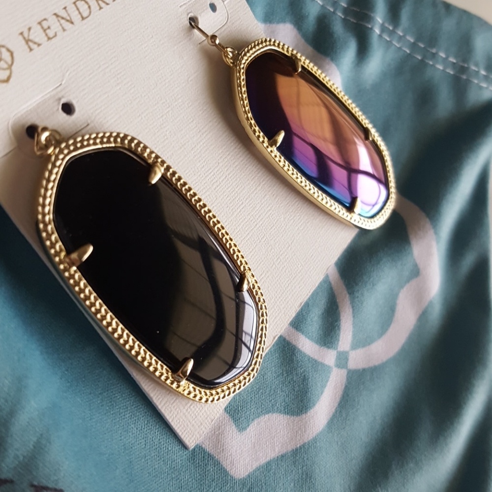 Black Iridescent Danielles - Picture 4 of 4