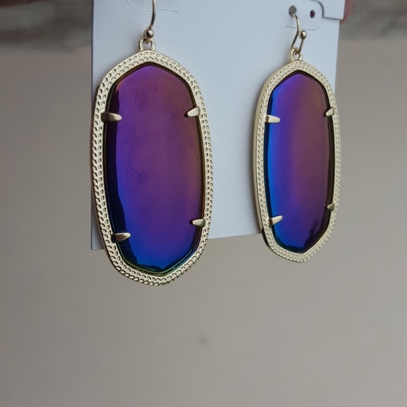 Black Iridescent Danielles - Picture 2 of 4