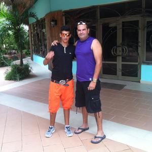 Meet your Posher, Lester