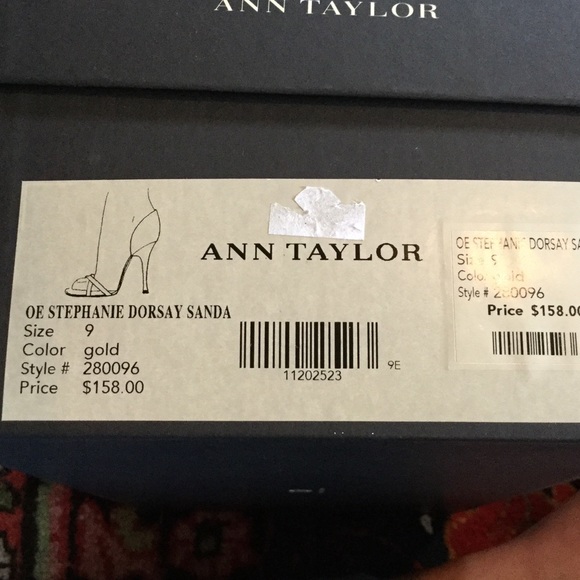 Gorgeous Ann Taylor Gold Shimmer Heals - Picture 5 of 5