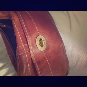 Not sure why I still love it😩