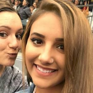 Meet your Posher, Kay