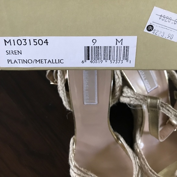 Michael KORS shoes size 9 - Picture 6 of 6