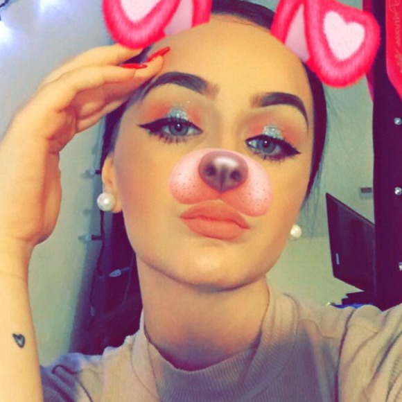 Meet your Posher, Tatum - Picture 1 of 1