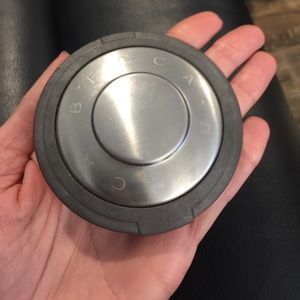 Champagne pop highlighter lightly used and broke