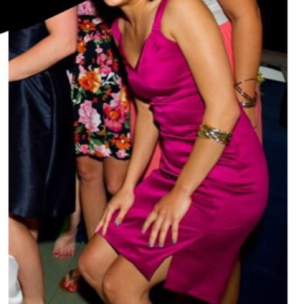 MOVING SALE - Offers welcomed!❗️❗️BCBG Fuchsia