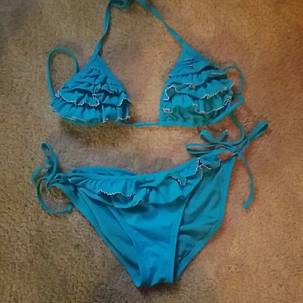 Bathing suit
