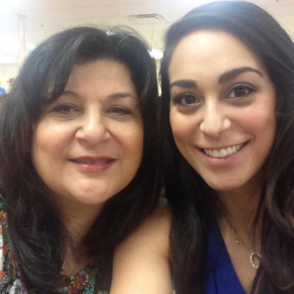 Meet your Posher, Leticia