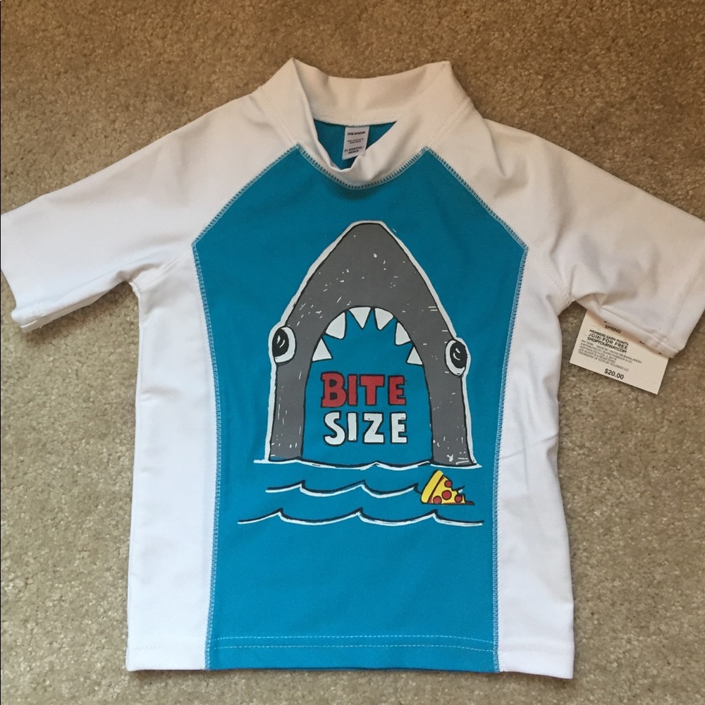New with tag boys sun protection swim/beach shirt