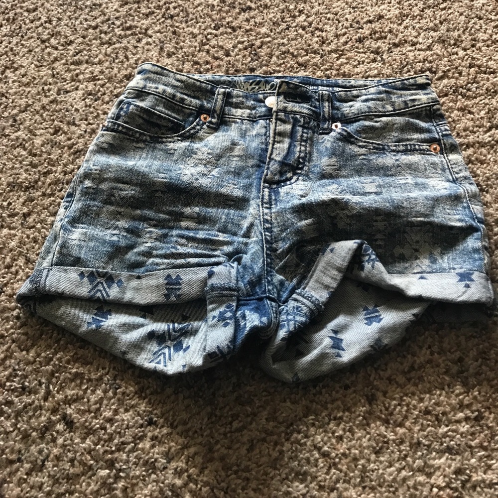 High waist shorts