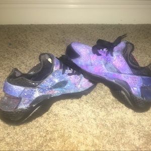 galaxy huaraches