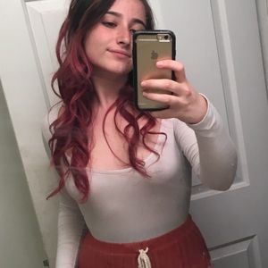 Meet your Posher, Bari